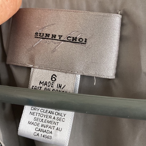 Sunny Choi gray bow front ruffle hem dress - Picture 9 of 9